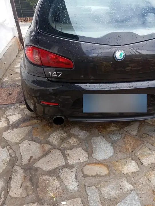Alfa Romeo 147 2006 photo 2