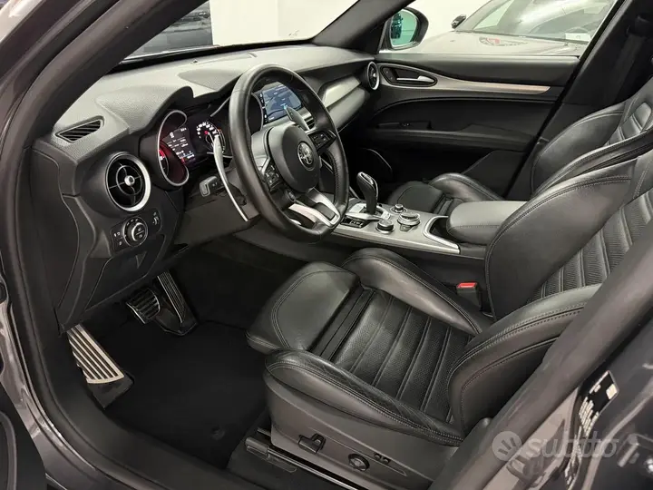 Alfa Romeo Stelvio 2021 photo 5