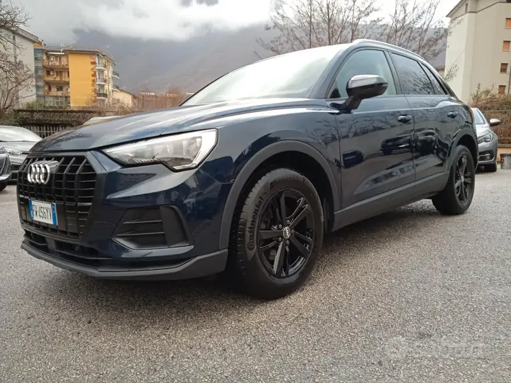 Audi Q3 2019 photo 3