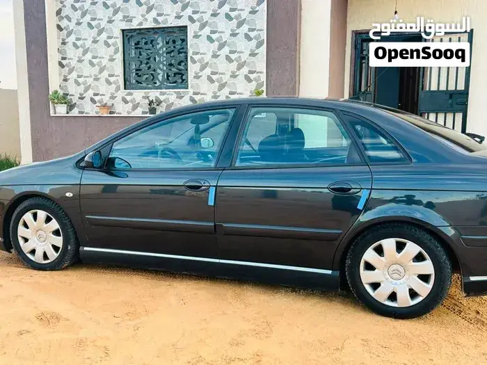 Citroen C5 2027 photo 3