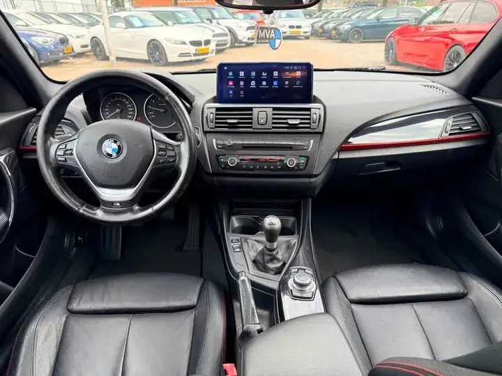 BMW 1 Series 2013 photo 2