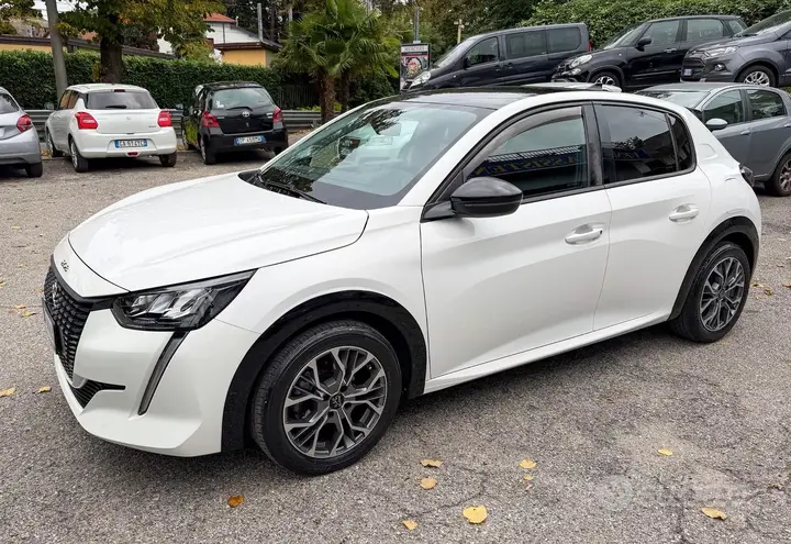 Peugeot 208 2021 photo 4