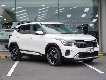 Kia Seltos 2024 photo 2