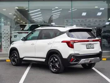 Kia Seltos 2024 photo 3
