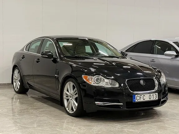Jaguar Xf 2011 photo 2