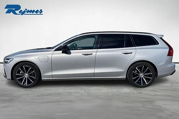 Volvo V60 2025 photo 4