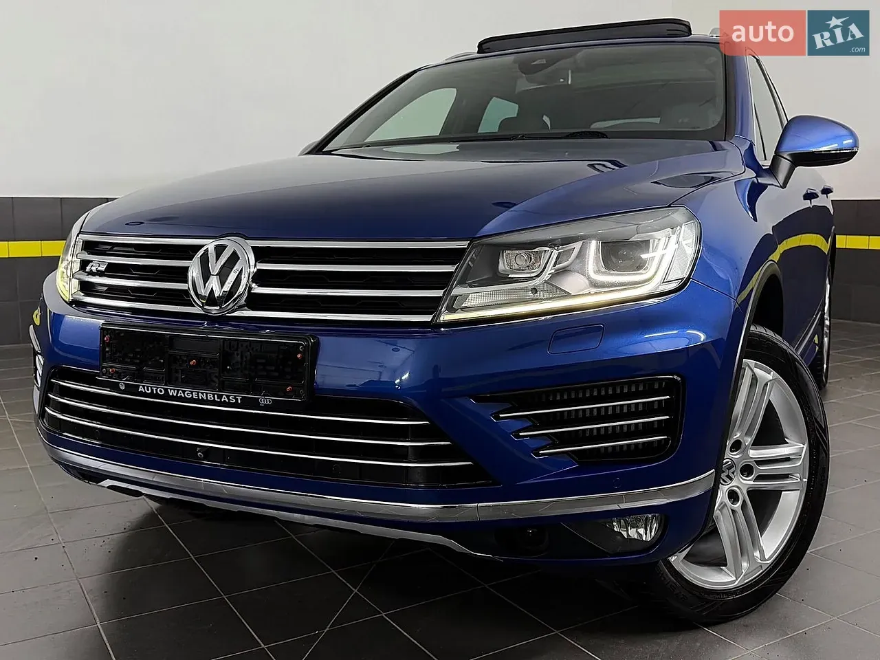 Volkswagen Touareg 2016 photo 2