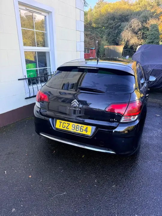 Citroen C4 2015 photo 2