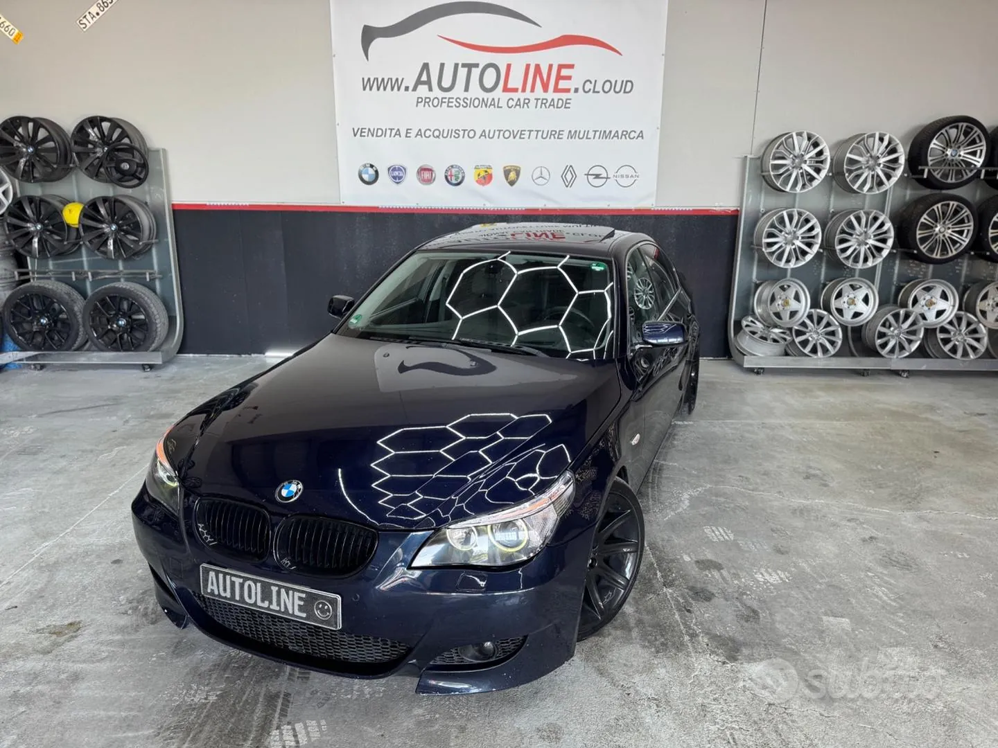 BMW 5 Series 2004 photo 4