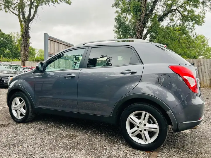 KG Mobility Korando 2015 photo 5