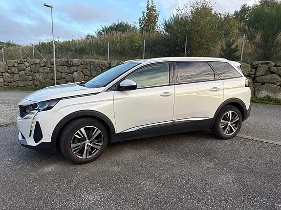 Peugeot 5008 2022 photo 4