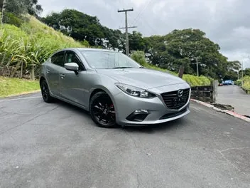 Mazda Axela 2015 photo 2
