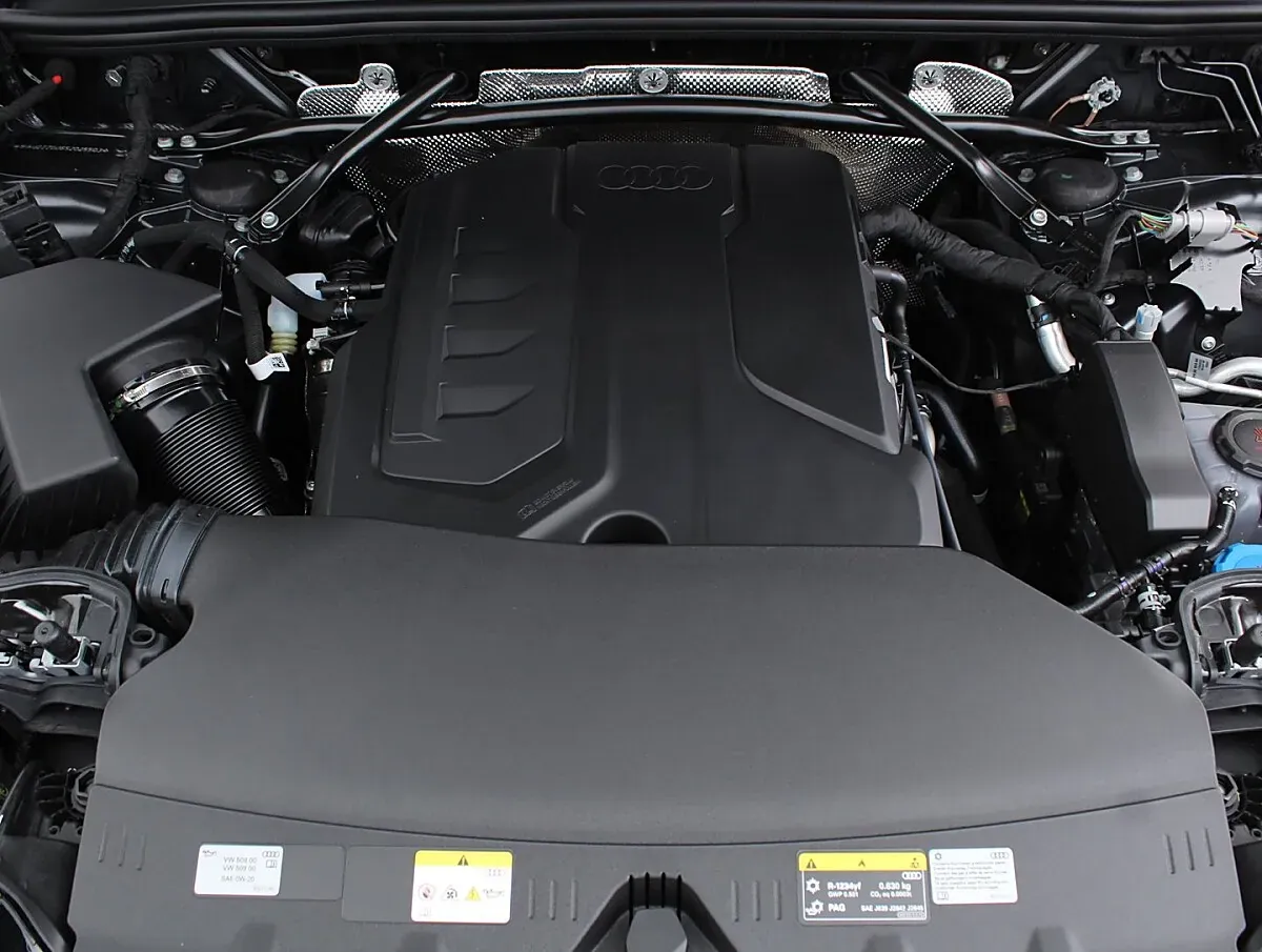 Audi Q5 2025 photo 3