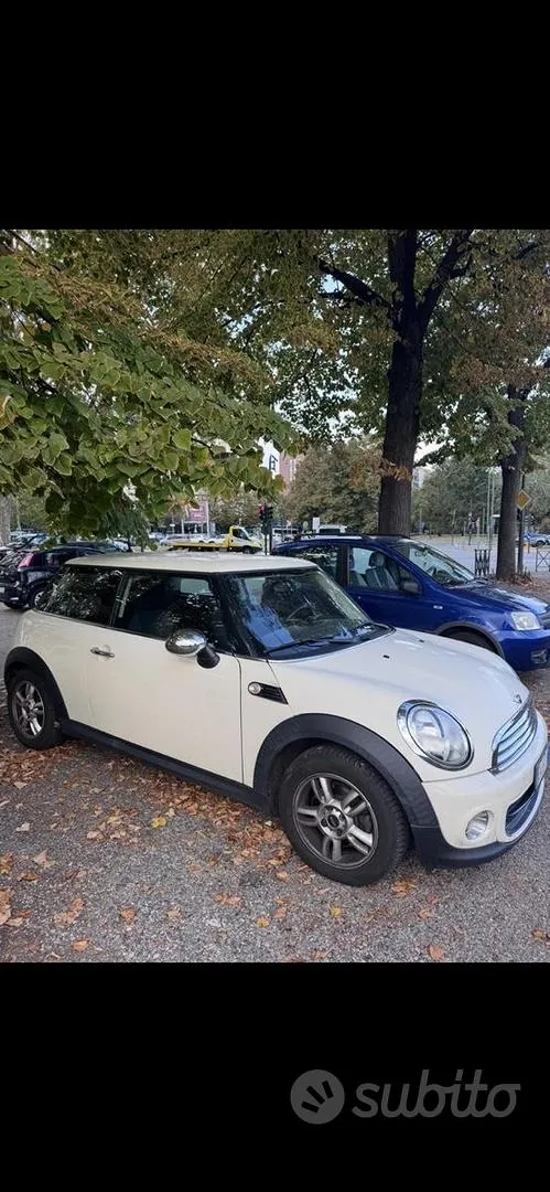Mini Mini 2011 photo 3