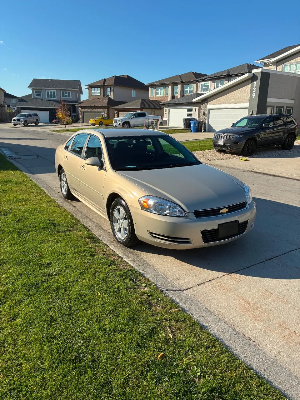 Chevrolet Impala 2010 photo 2