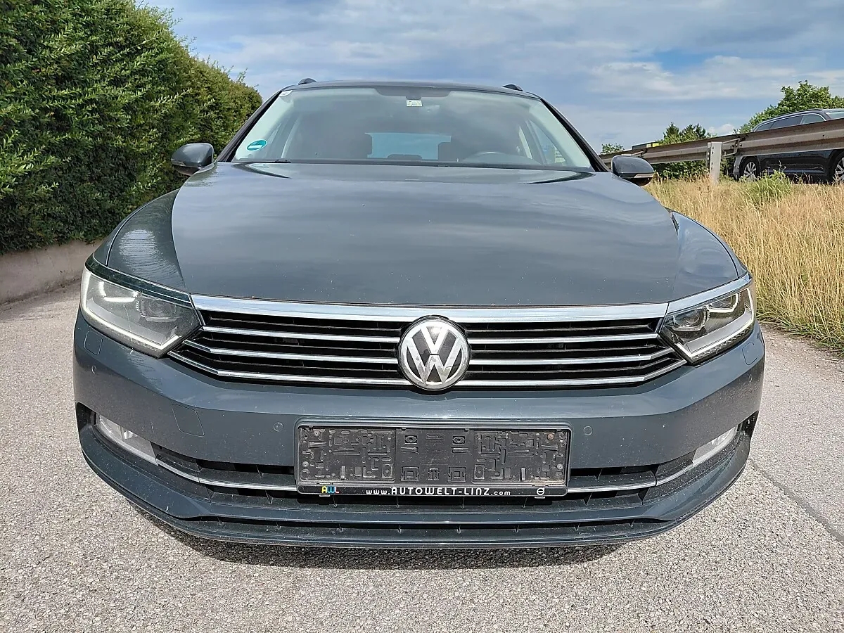 Volkswagen Passat 2018 photo 2