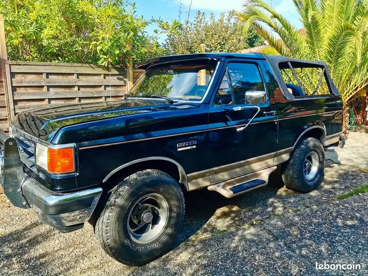 Ford Bronco