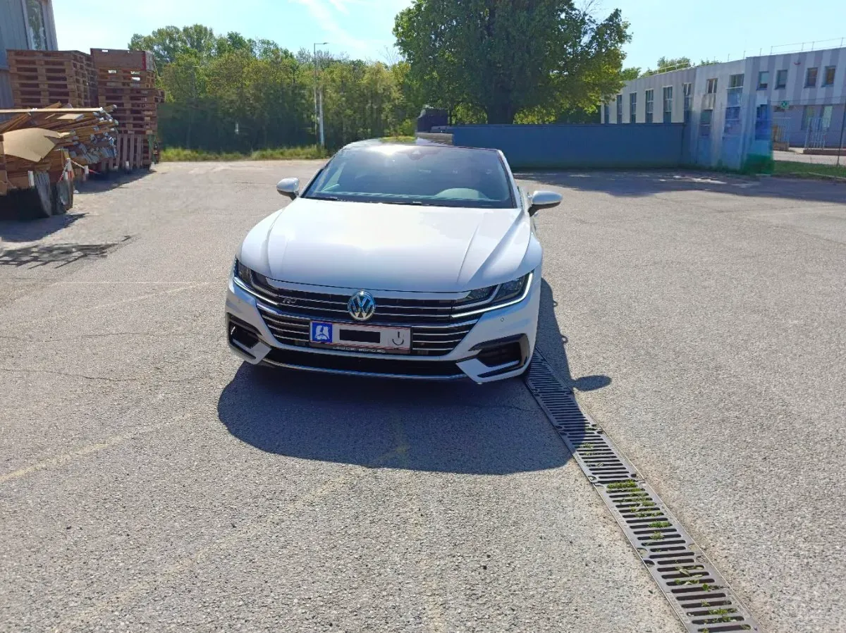 Volkswagen Arteon 2019 photo 2