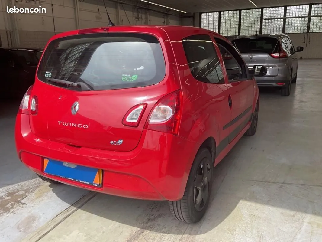 Renault Twingo 2012 photo 3