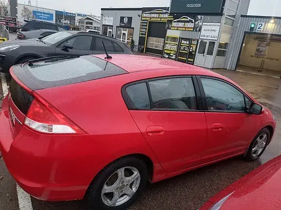 Honda Insight 2010 photo 2