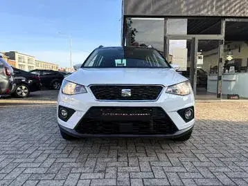 Seat Arona 2018 photo 2