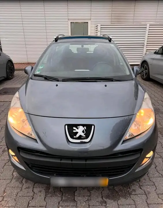Peugeot 207