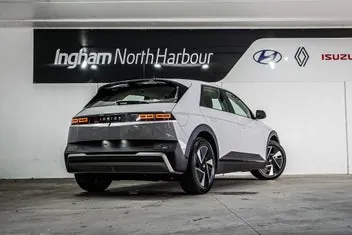 Hyundai Ioniq 5 2026 photo 4