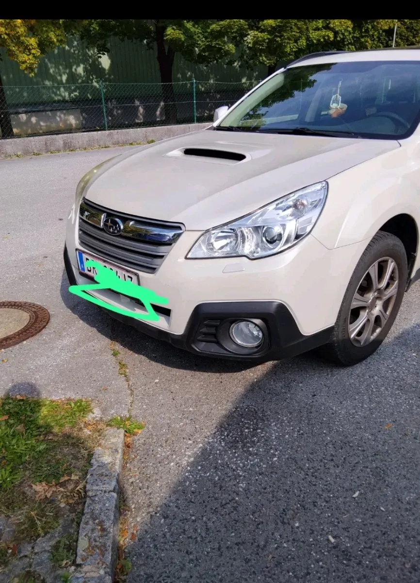 Subaru Outback 2013 photo 2