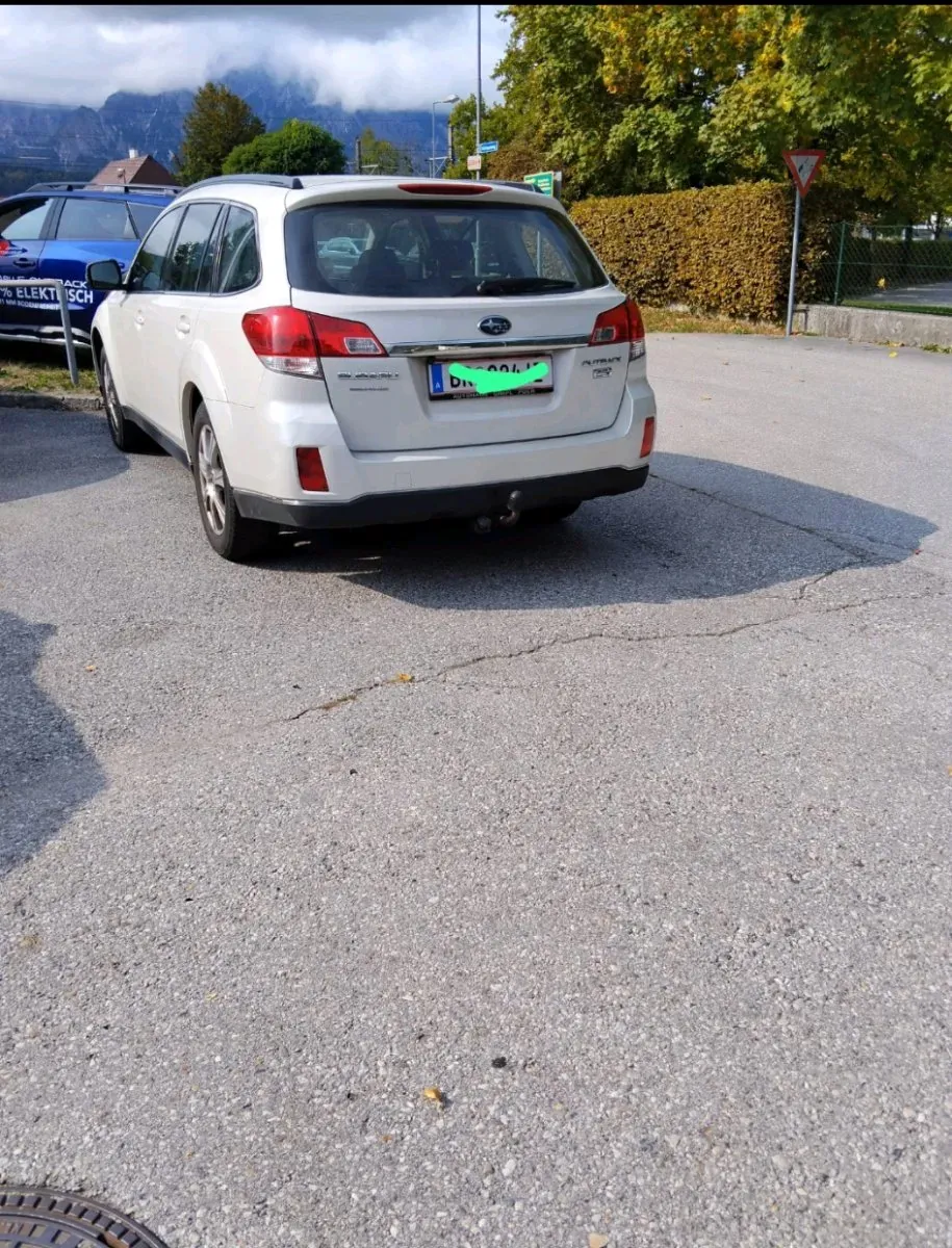 Subaru Outback 2013 photo 3