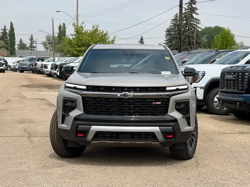 Chevrolet Traverse 2026 photo 2