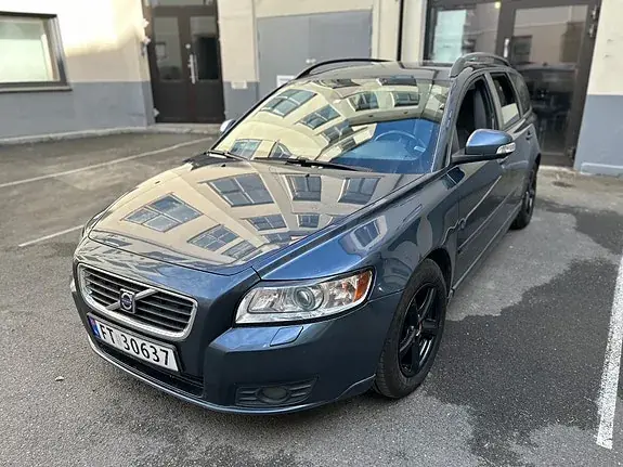 Volvo V50