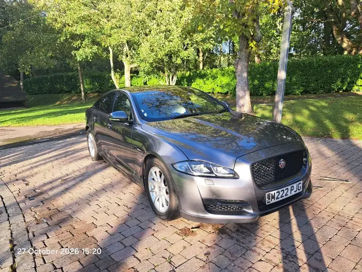 Jaguar Xj