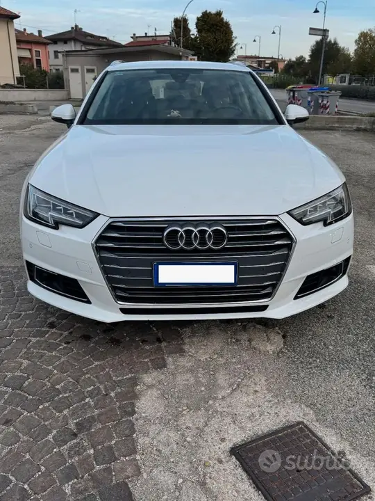 Audi A4 Avant 2017 photo 2