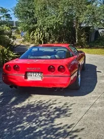 Chevrolet Corvette 1989 photo 4