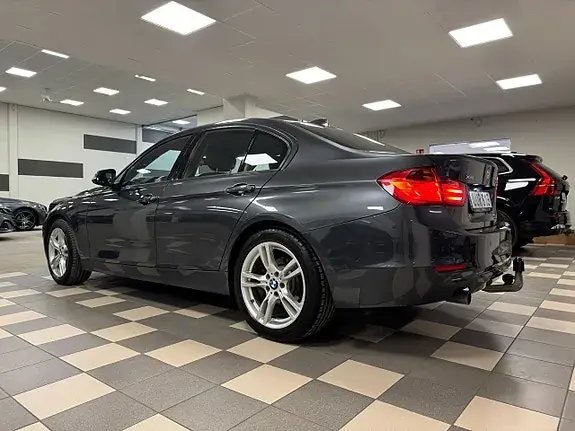 BMW 320D 2014 photo 3