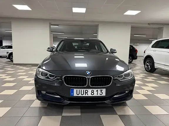 BMW 320D 2014 photo 2