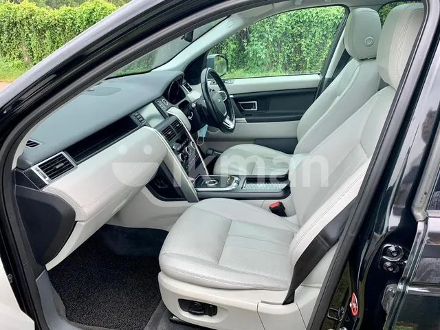 Land Rover Discovery 2015 photo 3