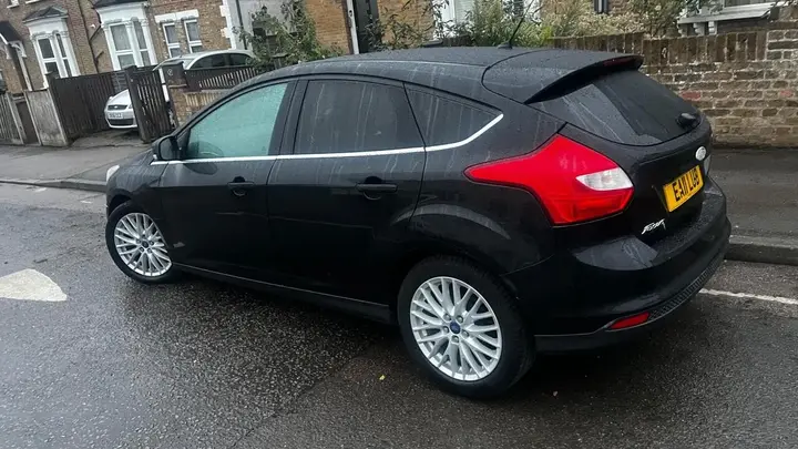 Ford Focus 2011 photo 4