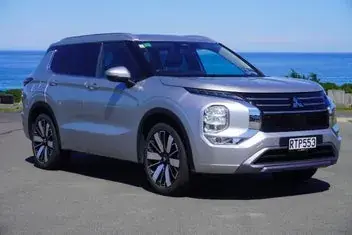 Mitsubishi Outlander 2026 photo 2