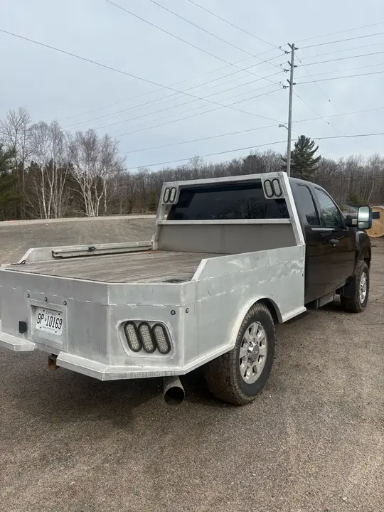 GMC Sierra 2500Hd 2012 photo 3