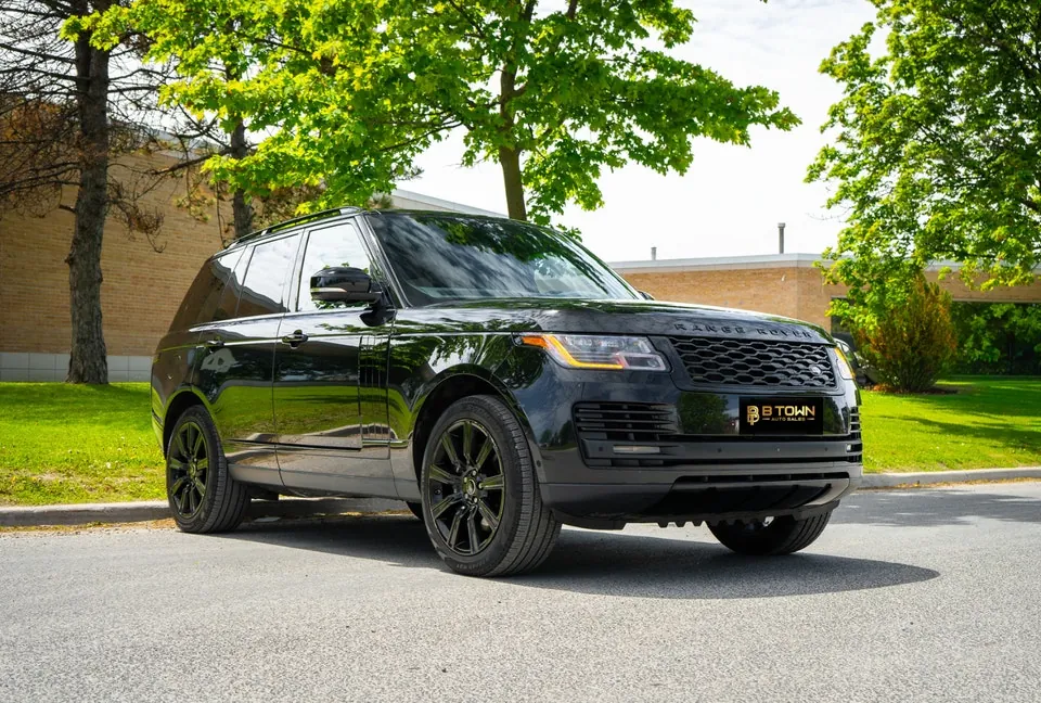 Land Rover Range Rover 2021 photo 2