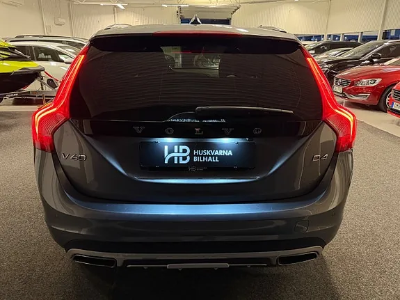 Volvo V60 Cross Country 2016 photo 5