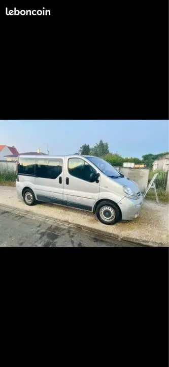 Opel Vivaro 2006 photo 3