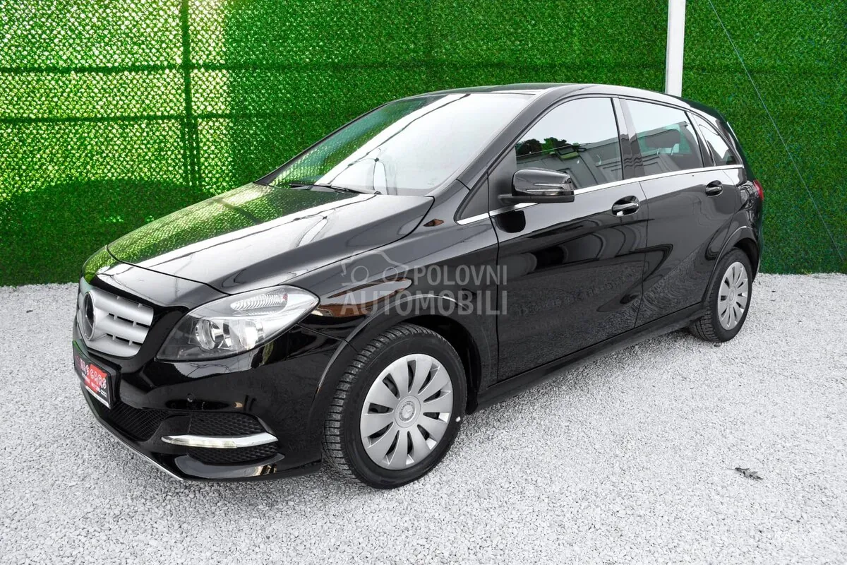Mercedes-Benz B 200 2015 photo 5
