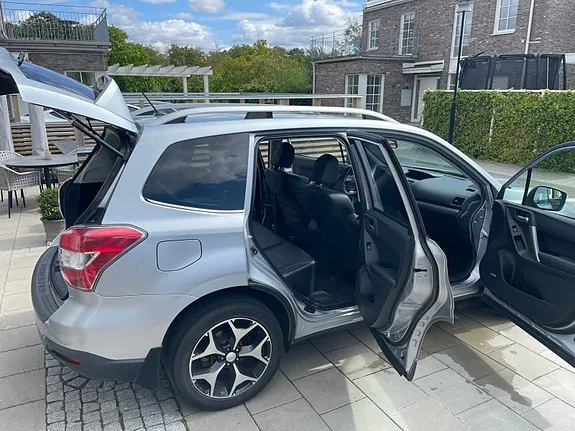 Subaru Forester 2013 photo 4