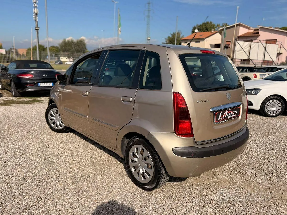 Lancia Musa 2007 photo 3