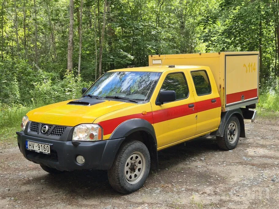 Nissan Np300 Pickup