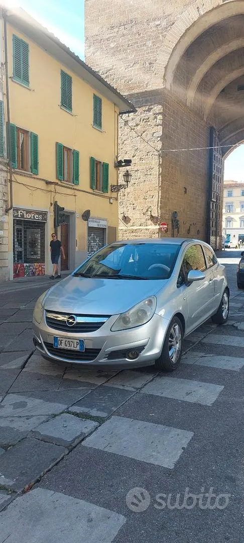 Opel Corsa 2007 photo 2