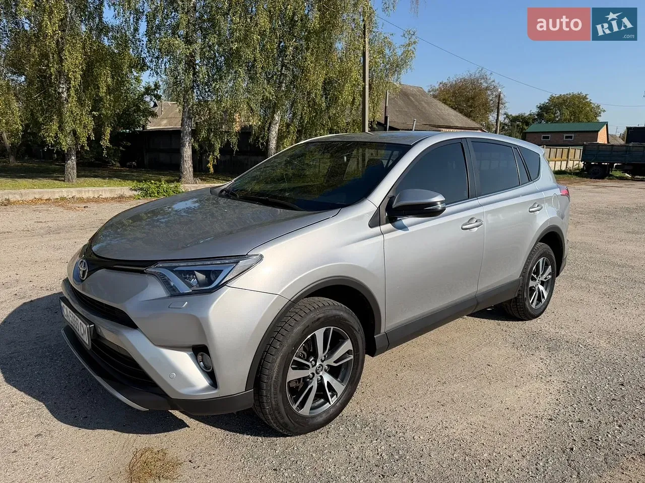 Toyota Rav4 2017 photo 2