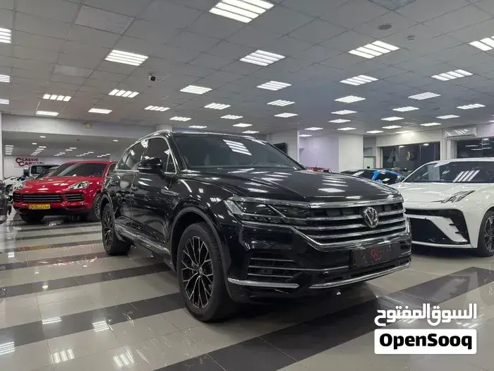 Volkswagen Touareg 2019 photo 2